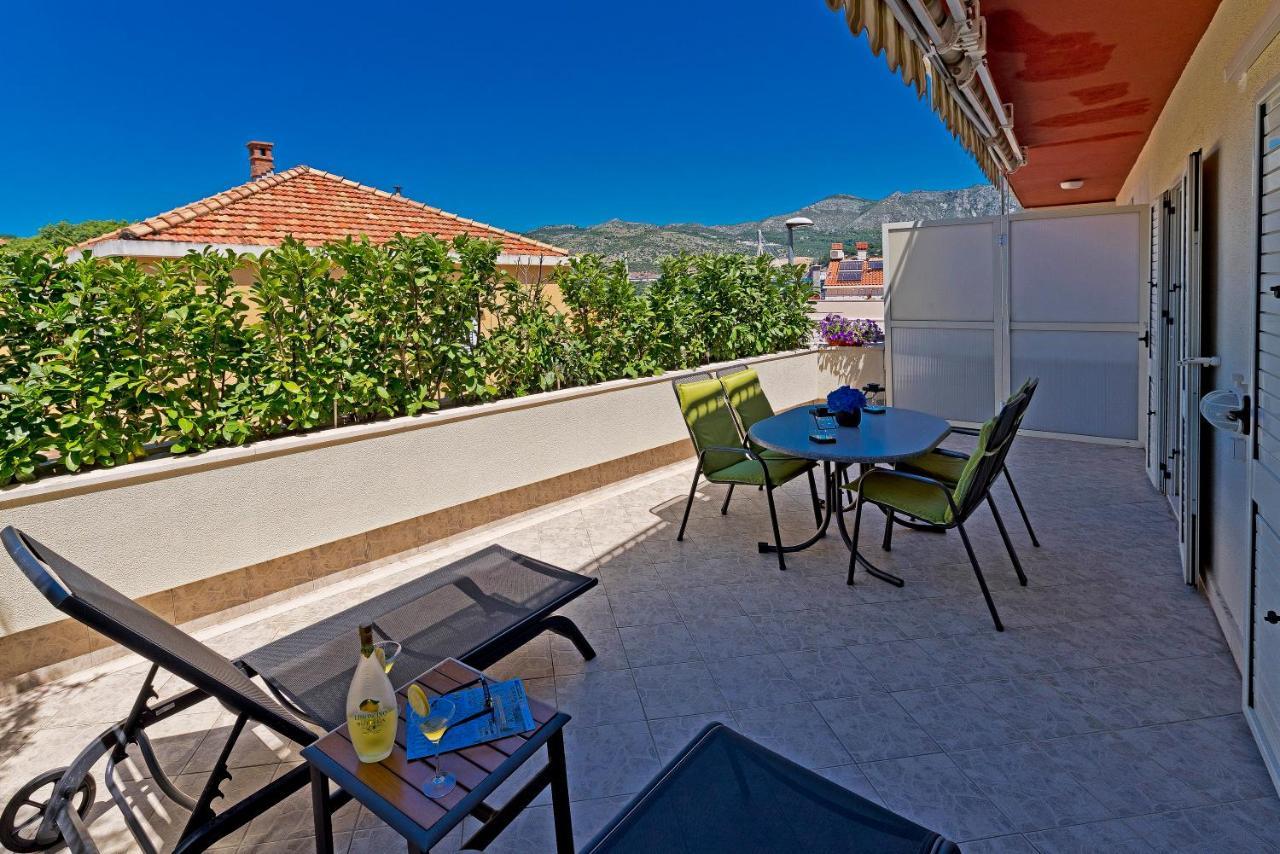 Apartment Michelle Дубровник Екстериор снимка
