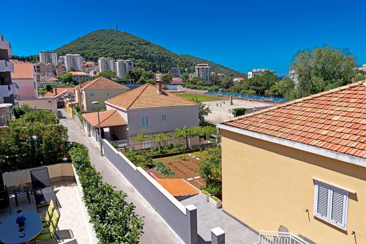 Apartment Michelle Дубровник Екстериор снимка